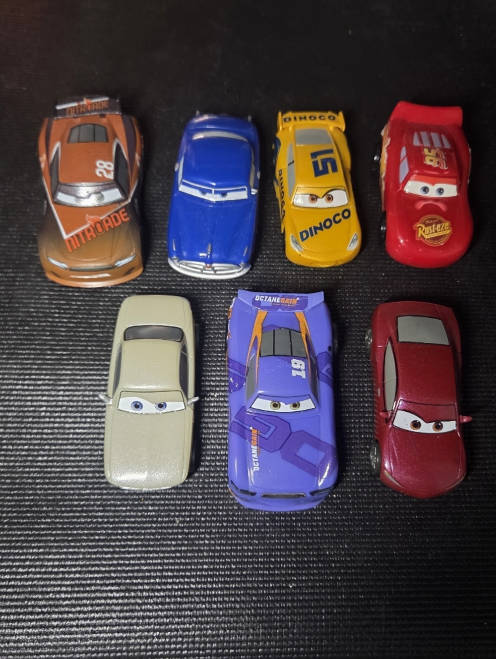 Disney CARS Lot Of 7 Plastic Cars